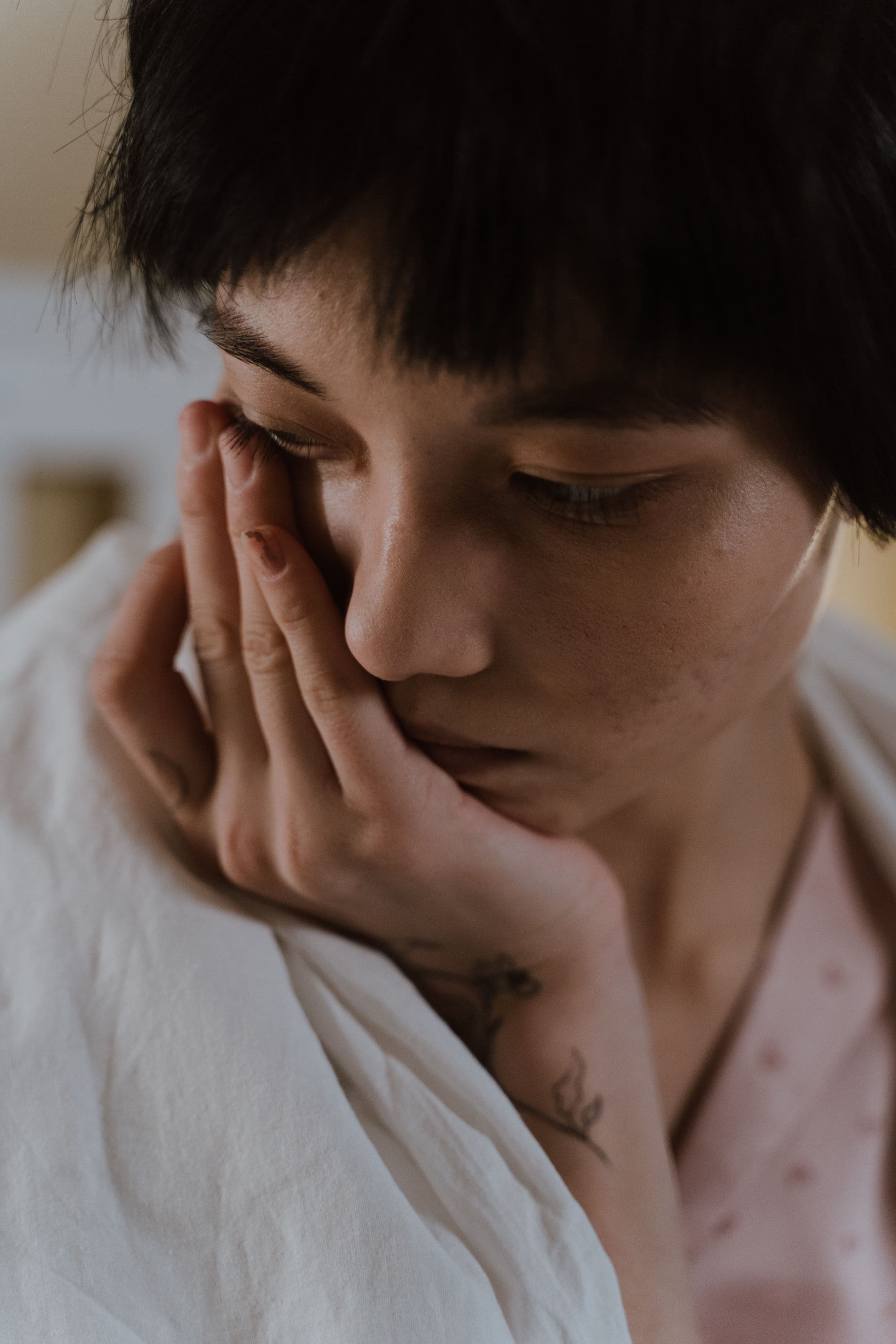 Hero vizual za članak: Anksioznost u perimenopauzi: da li su hormoni deo priče?